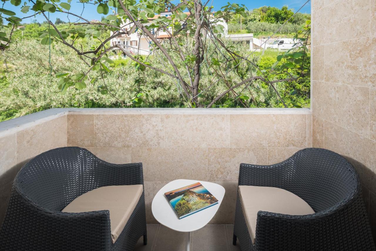 Hotel Tomi Portoroz Exterior photo