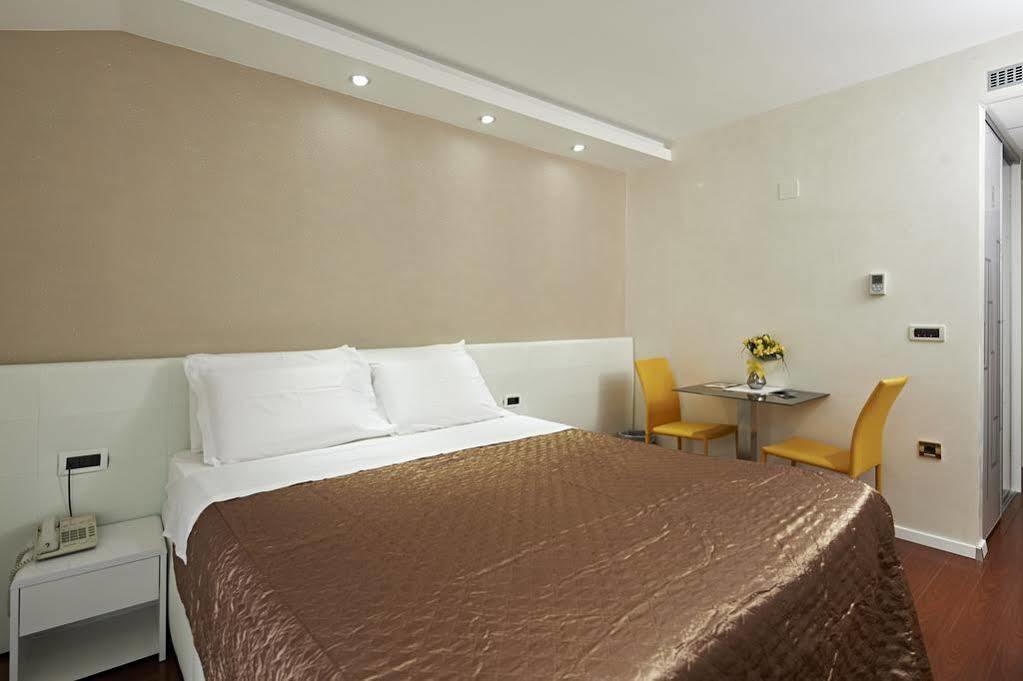 Hotel Tomi Portoroz Exterior photo
