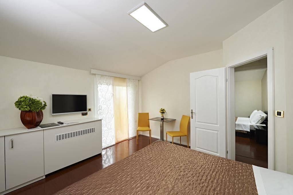 Hotel Tomi Portoroz Exterior photo